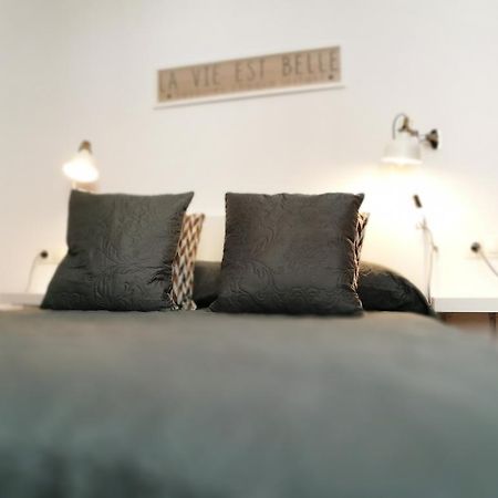 Mitjana Plaza Apartment มาลากา ภายนอก รูปภาพ