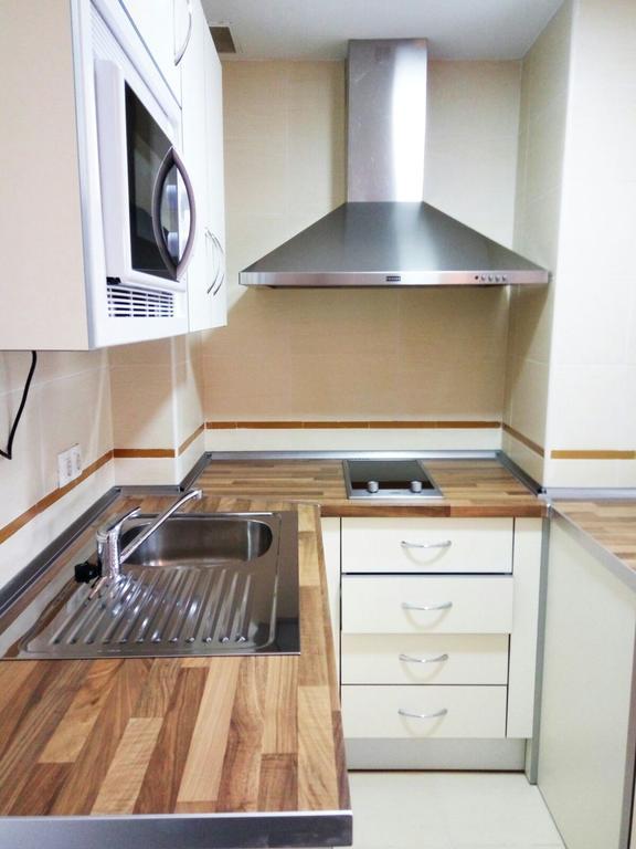 Mitjana Plaza Apartment มาลากา ภายนอก รูปภาพ