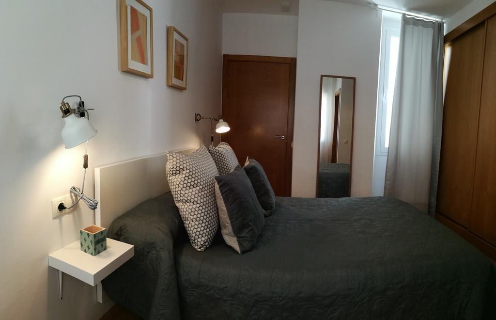 Mitjana Plaza Apartment มาลากา ภายนอก รูปภาพ